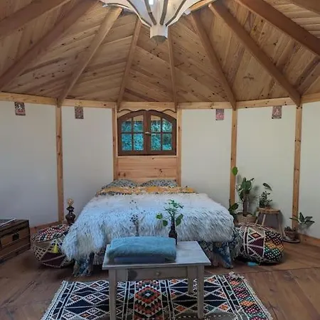 Chalet Cabayourte A La Mauvaise Herbe